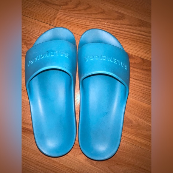 Blue Balenciaga Pool Slides - Picture 4 of 6
